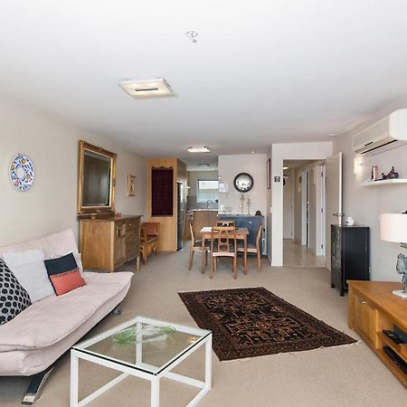 Relax On Roberts - Taupo Holiday Home エクステリア 写真